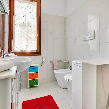 Alessia's Flat - Sesto