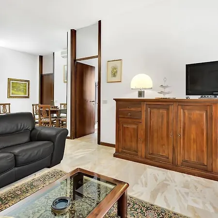Alessia's Flat - Sesto דירה ססטו סן ג'ובני